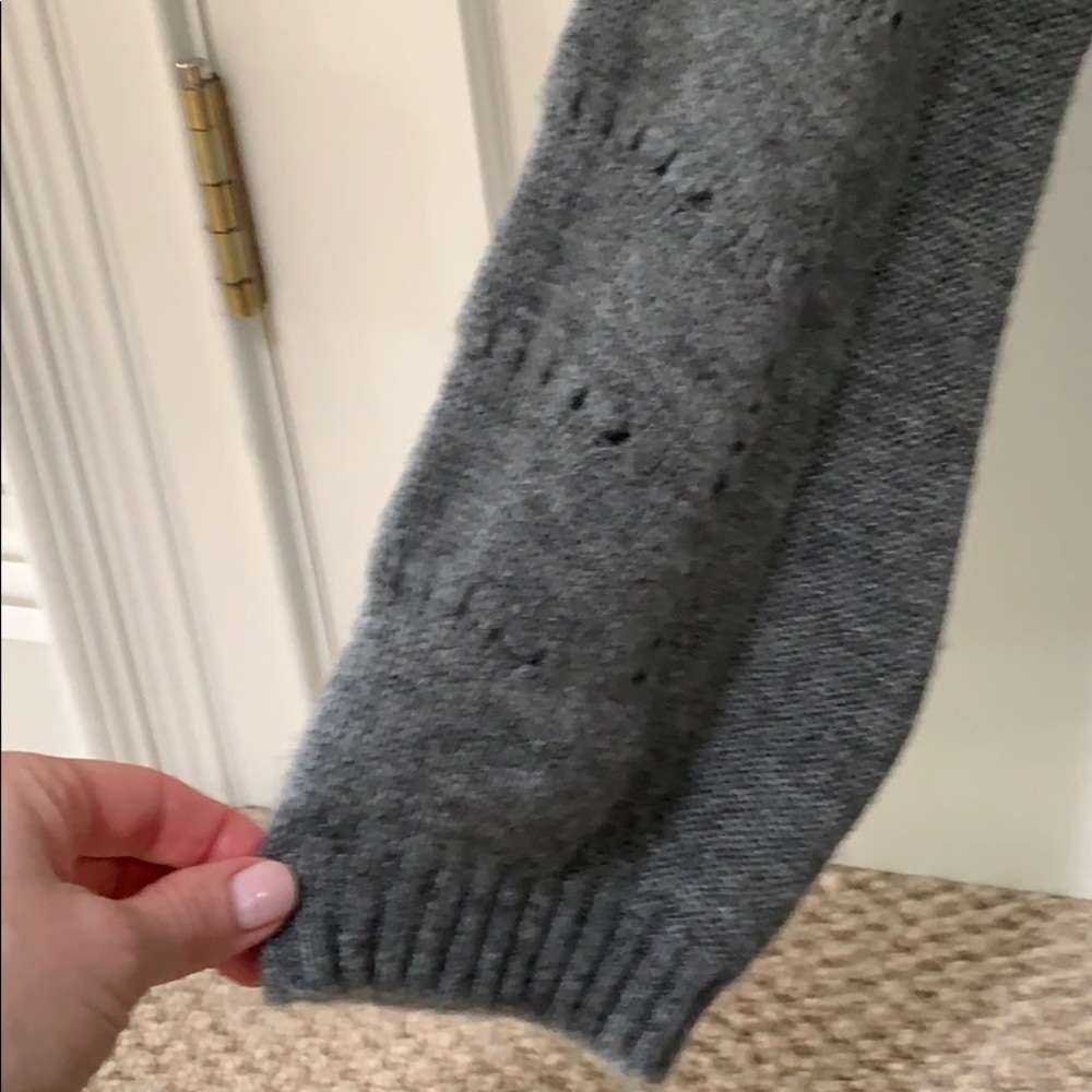 Adorable GAP open stitch knit sweater - Picture 3 of 4